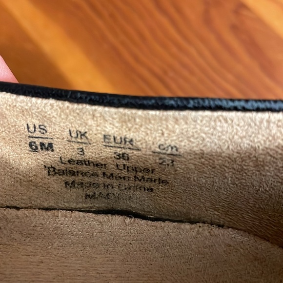 Naturalizer Loafers - Picture 6 of 6